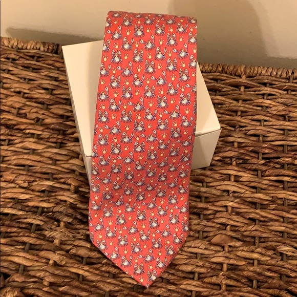 Vineyard Vines tie - Picture 1 of 3